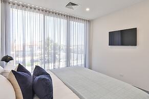 Indulge Apartments City View Penthouses