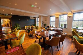 The Woodfalls Inn