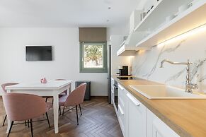 Premium Apartment