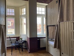 Blue Bird Hostel