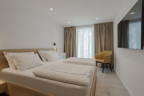 Villa Miki