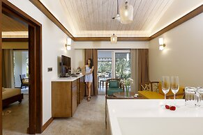 Whistling Woodzs Resort
