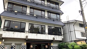 Hijiori Onsen Kangetsu
