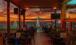 Adan beach