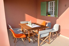 Aegina Colors