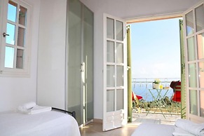 Aegina Colors