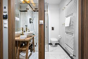 Sava Boutique Hotel