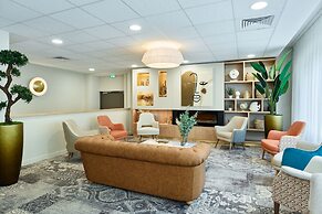 Zenao Appart'hôtels Suresnes