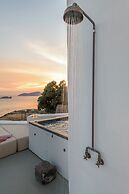 Sunset Plaka