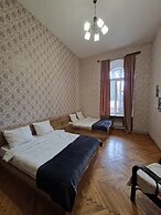 Friendly Hotel