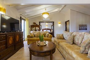 Solaris Methea Villa Kassiopi Corfu