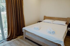 Hotel Hills Kvariati