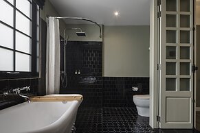 Thomas Bangkok Hotel