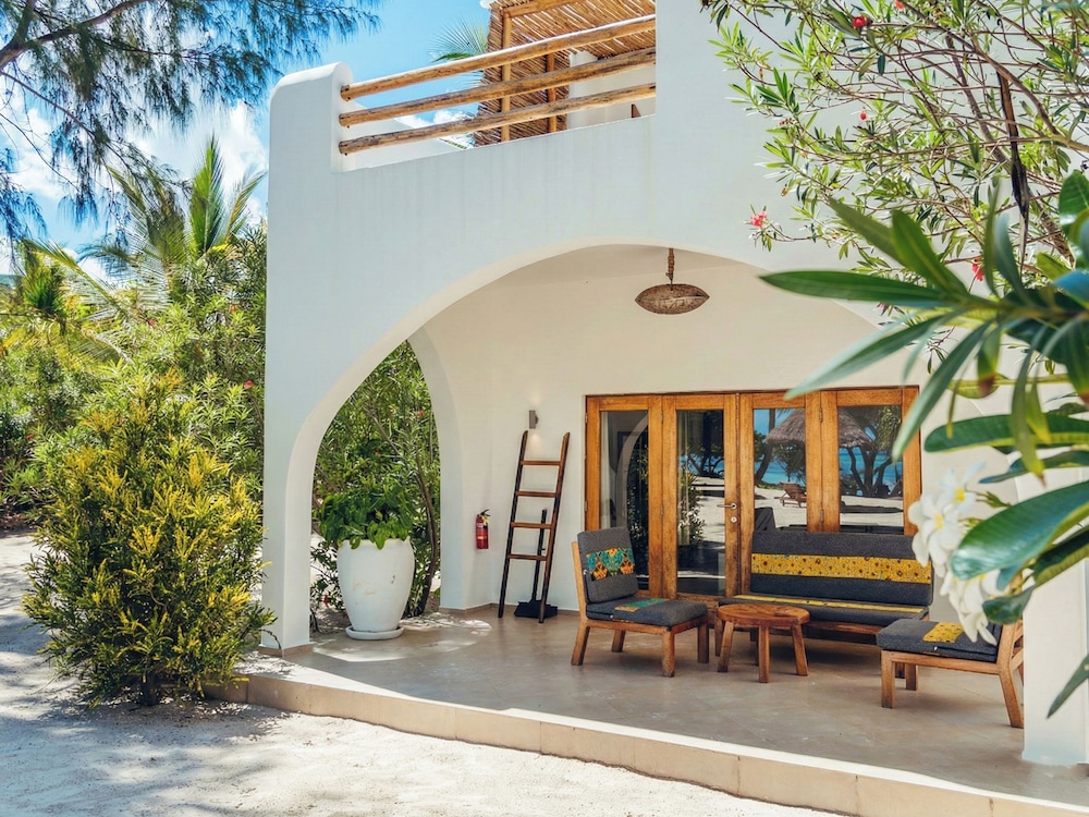 Kijani Beach Villas
