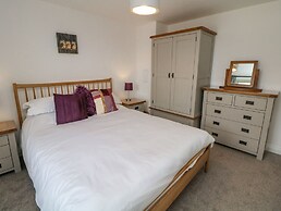 Dove Meadows House