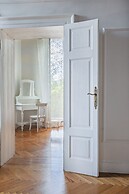 Ludwig House