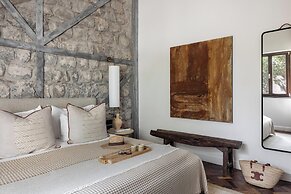 Pereh Mountain Resort