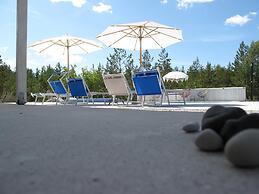 Villa Vitviken Sleeps 4 With Pool