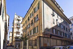 Central Cozy Apartment by Wonderful Italy