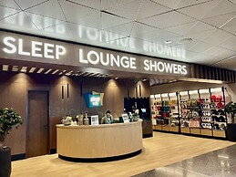 Sleepover Doha North Node, Gate C30