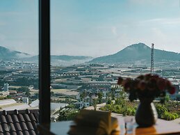 Mien Suong Khoi - Home & Cafe
