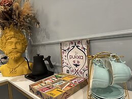 KRYSOS LUXURY ROOMS