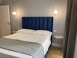 KRYSOS LUXURY ROOMS