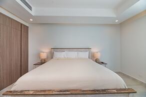 Ocean One Roatan