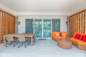 Ocean One Roatan