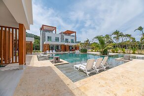 Ocean One Roatan