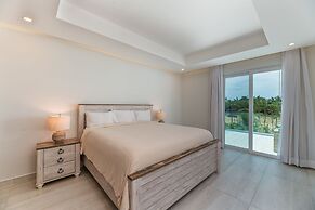 Ocean One Roatan