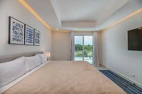 Ocean One Roatan
