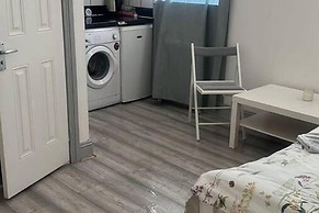 Remarkable 1-bed Studio in London