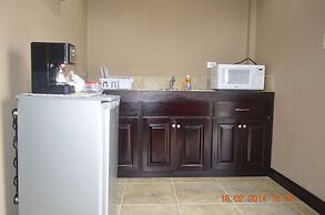 GM Suites Bed & Breakfast