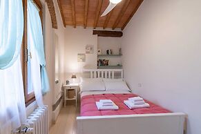 Sanzanobi Nest