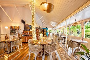 OPOA BEACH HÔTEL