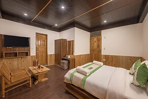 Seven Hills Resort
