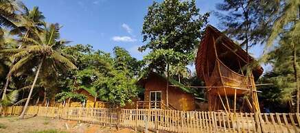 Nirvana Nature Bamboo Cottages