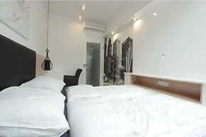 Venus Apartments - Gozsdu Court