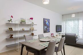 Bay View Gardens Apts with Pool by TrulyCyprus