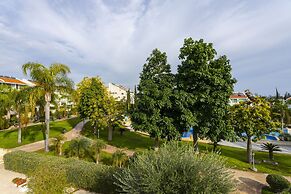Bay View Gardens Apts with Pool by TrulyCyprus