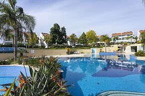 Bay View Gardens Apts with Pool by TrulyCyprus