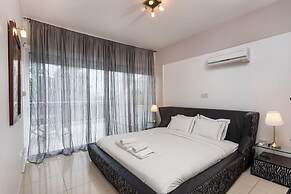 Bay View Gardens Apts with Pool by TrulyCyprus