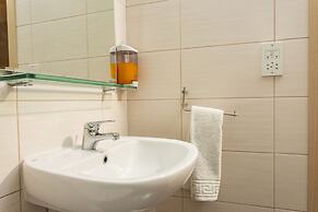 Bay View Gardens Apts with Pool by TrulyCyprus