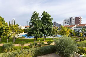 Bay View Gardens Apts with Pool by TrulyCyprus