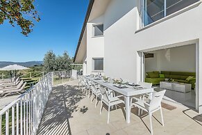 Amazing Villa Chimera White View Pool