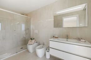 Amazing Villa Chimera White View Pool