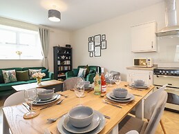 Pond Cottage