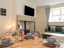 Pond Cottage
