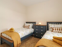 Pond Cottage
